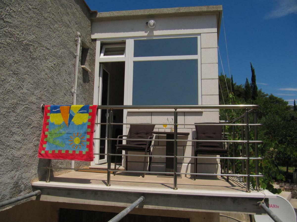 Apartmans And Rooms Dunjini Dvori Korčula Extérieur photo