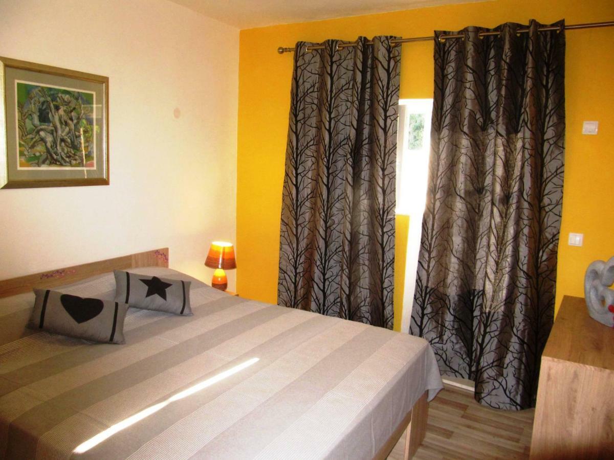 Apartmans And Rooms Dunjini Dvori Korčula Extérieur photo